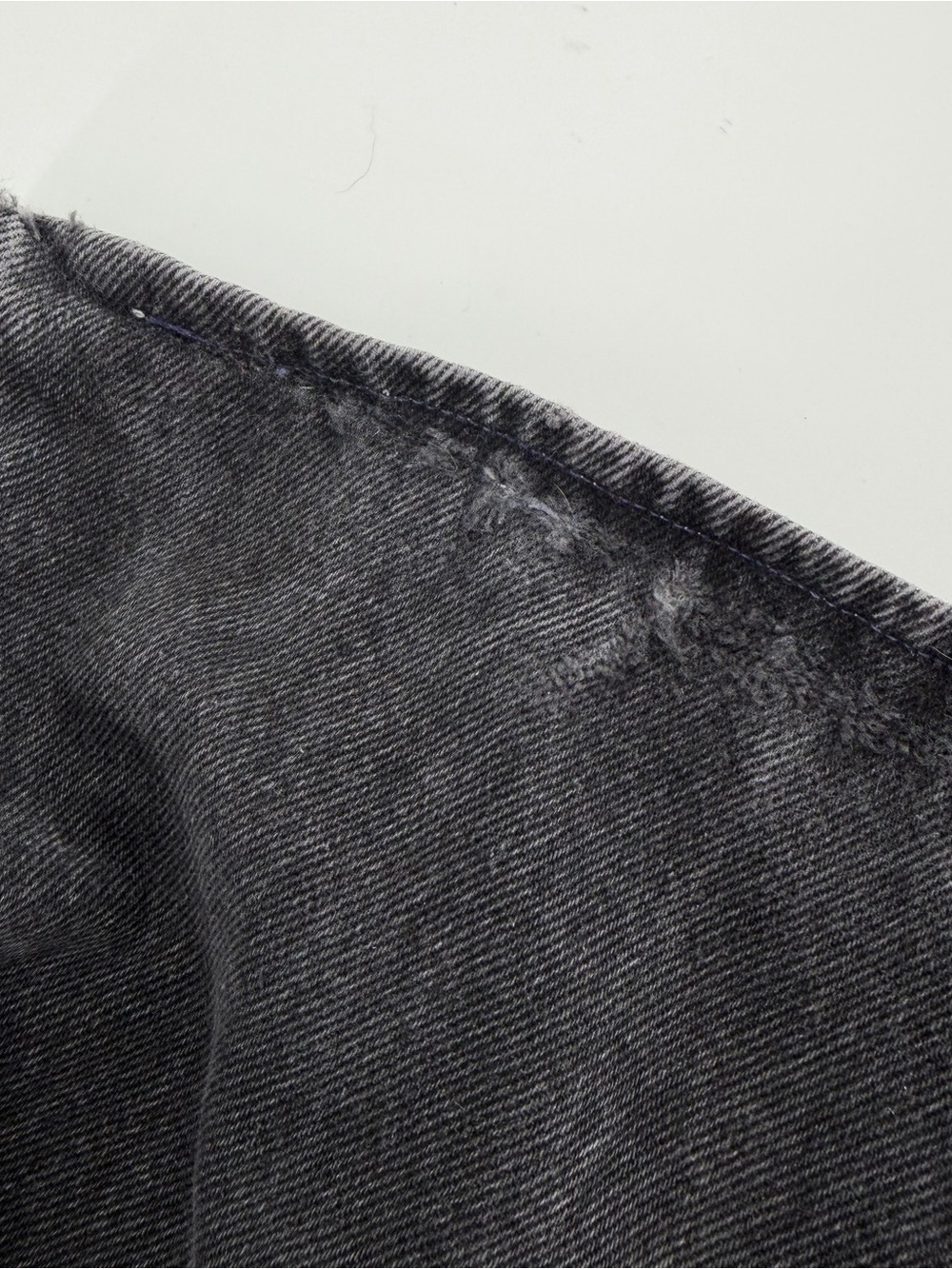 Vtg Levi's 550 Faded Black Relaxed Tapered Jeans 36x32 Hemmed Short Fit 36x26 - Picture 10 of 11